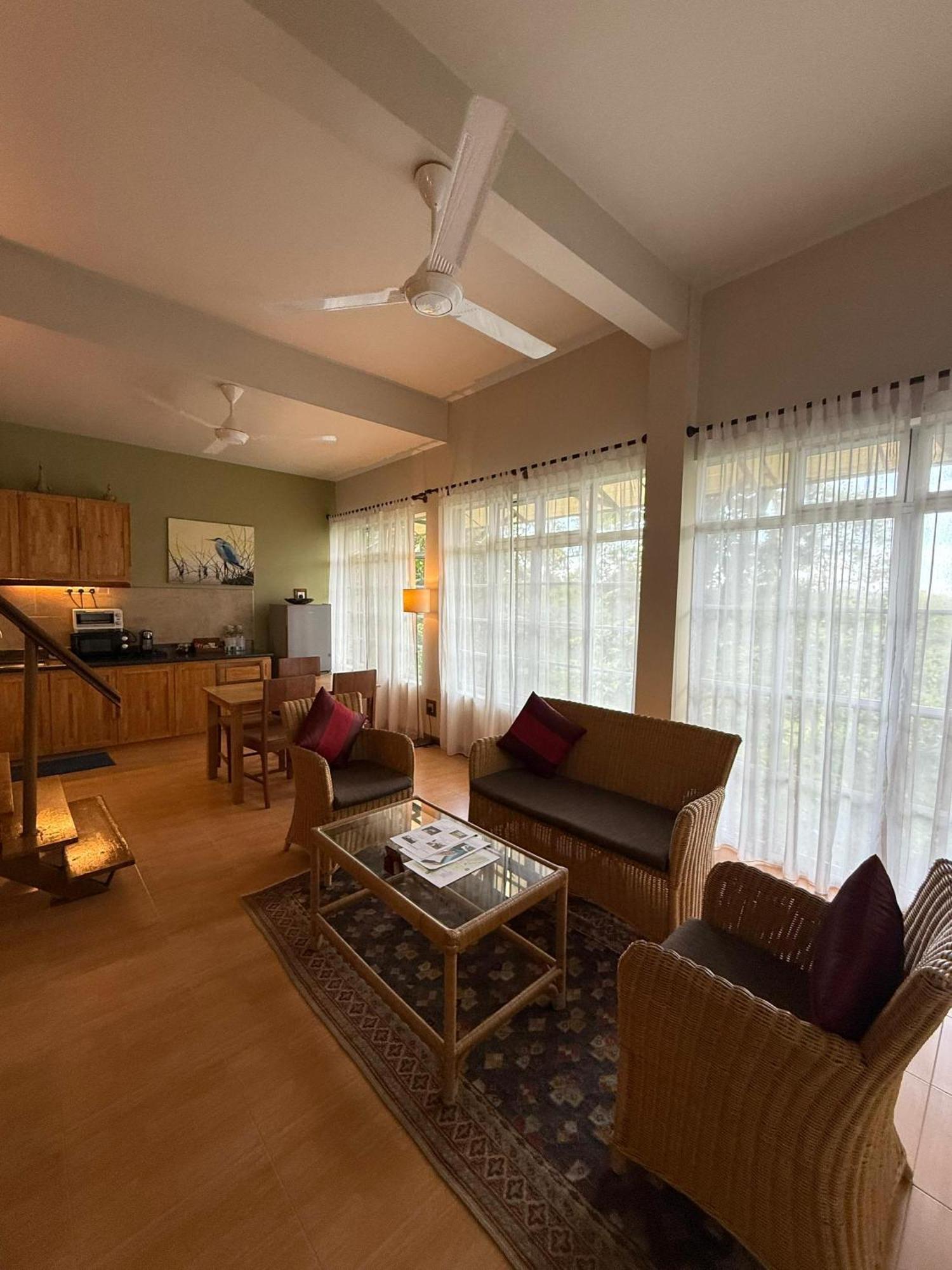 Ambong Rainforest Retreat Pantai Cenang  Exterior photo